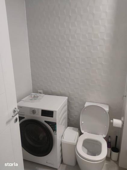 Apartament cu 2 camere decomandat în Ozana
