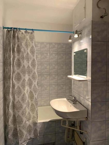 Garsonieră decomandată în Kiriac