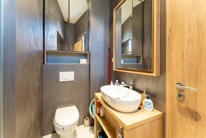 Apartament cu 3 camere decomandat în Centrul Istoric