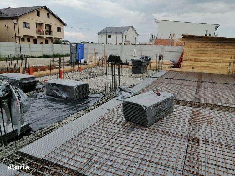 Casă cu 4 camere cu Teren 200 Mp în Central