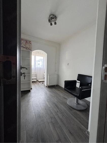 Spațiu comercial, de 53 mp, în Central