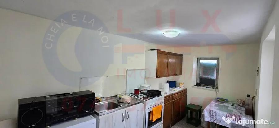 Casă cu 3 camere cu Teren 532 Mp în Păcii