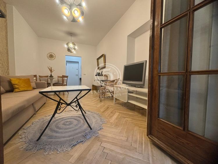 Apartament cu 3 camere decomandat, mobilat în Floreasca