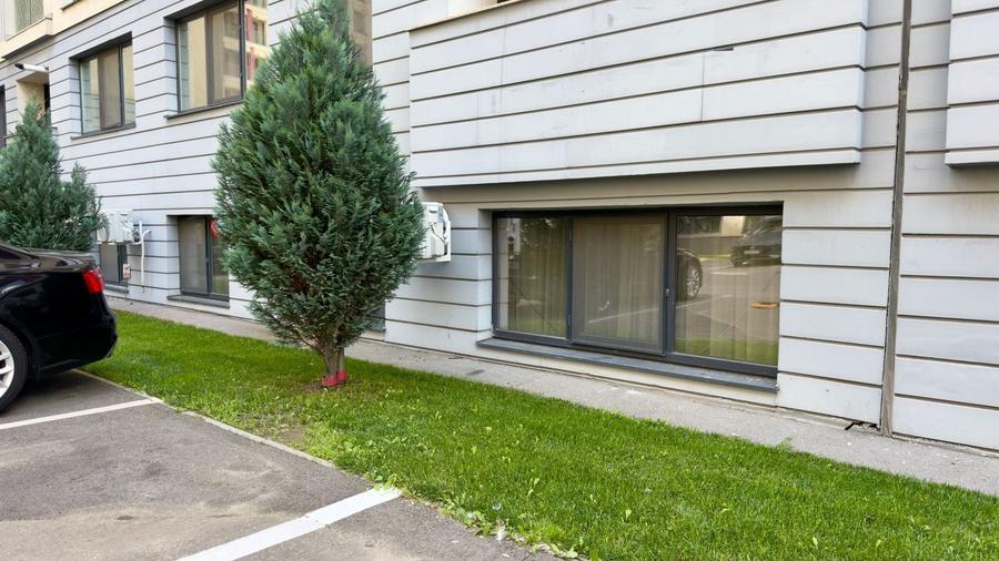 Apartament cu 3 camere decomandat în Lujerului