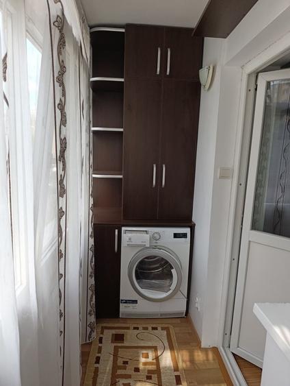 Apartament cu 2 camere decomandat în Prundu