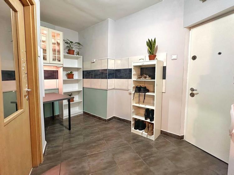 Apartament cu 2 camere semidecomandat în Titan