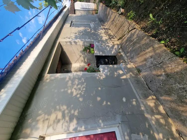 Casă cu 3 camere cu Teren 750 Mp în Slobozia Nouă