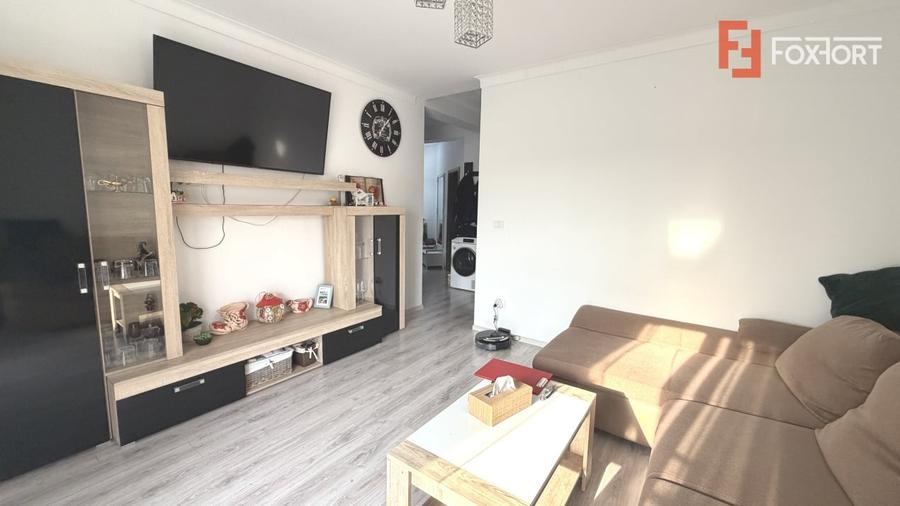 Apartament cu 3 camere decomandat, mobilat în Braytim