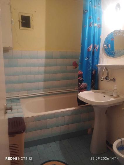Apartament 2 camere decomandat, 54 m2, centrala proprie Bd. Garii, langa liceul Economic, Focsani - 2