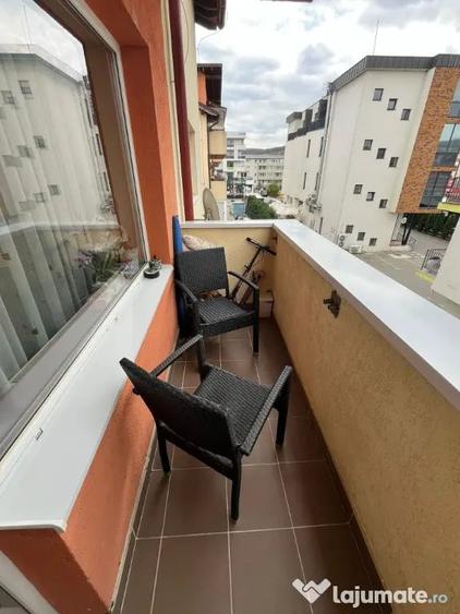 Apartament cu 2 camere decomandat în Florești
