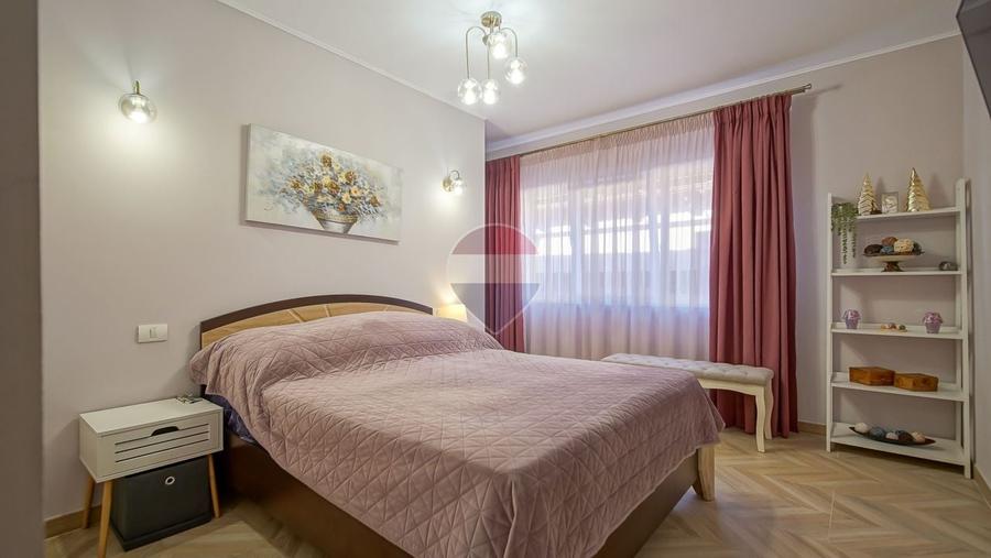 Casă individuală cu 3 camere cu Teren 739 Mp în Sânpetru