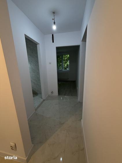Apartament cu 3 camere în Drumul Taberei