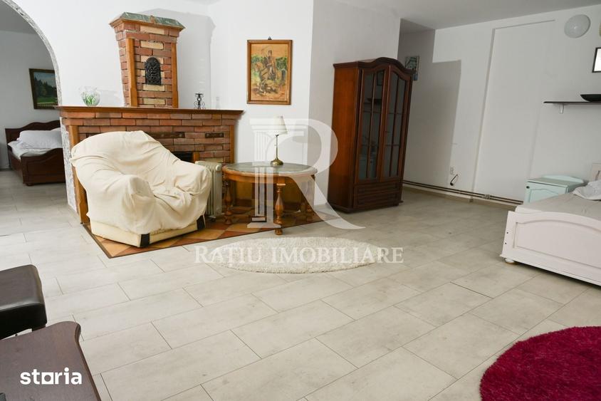Casă cu 9 camere cu Teren 519 Mp în Băile Felix