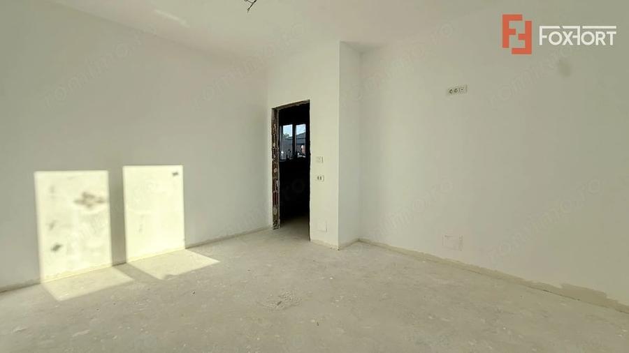 Casă cu 3 camere cu Teren 250 Mp în Albina