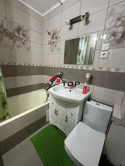 Apartament cu 2 camere decomandat, mobilat în Metalurgie