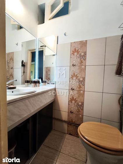 Apartament cu 3 camere decomandat în Orașul Vechi