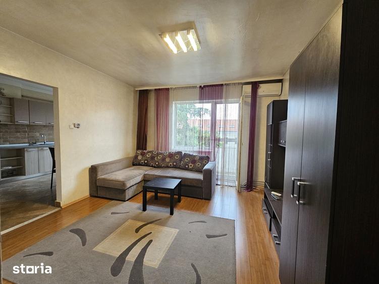 Apartament cu 2 camere decomandat în Central