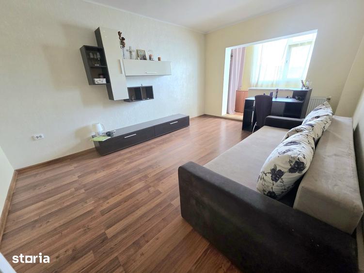 Apartament cu 2 camere decomandat în Radu Negru