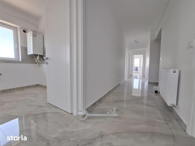 Apartament cu 3 camere decomandat în Galata