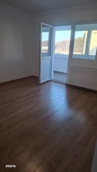 Apartament cu 2 camere decomandat în Cug