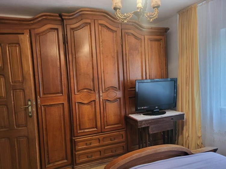 Apartament cu 3 camere decomandat, mobilat în 1 Mai