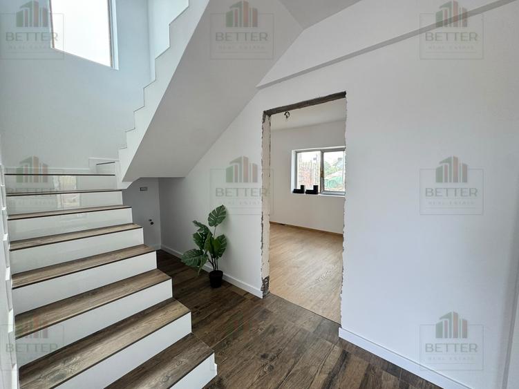 Casă individuală cu 5 camere cu Teren 275 Mp în Berceni