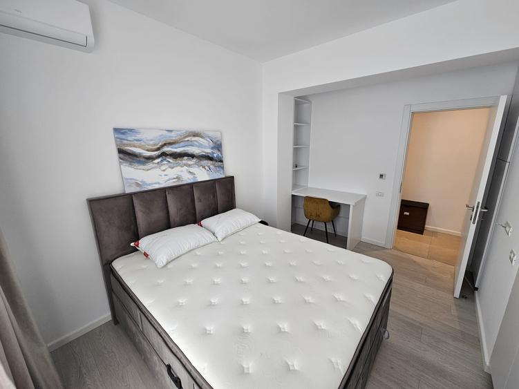 Apartament cu 2 camere decomandat în 13 Septembrie