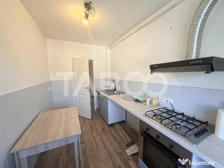 Apartament cu 2 camere decomandat în Ștrand