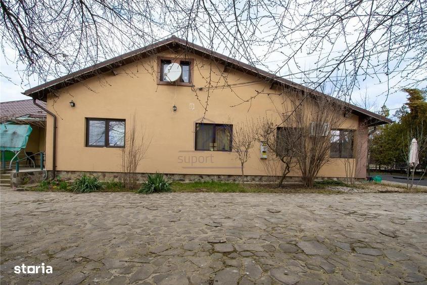 Casă cu 4 camere în Păulești