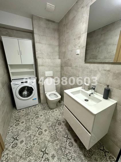 Apartament cu 2 camere semidecomandat în Ghencea