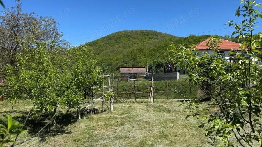 Teren de 756 mp, în Măgura