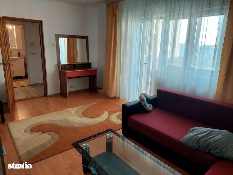 Apartament cu 2 camere decomandat în Drumul Taberei — fotografia 2
