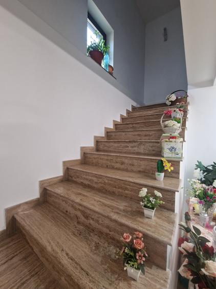 Casă individuală cu 5 camere cu Teren 420 Mp în Cumpăna