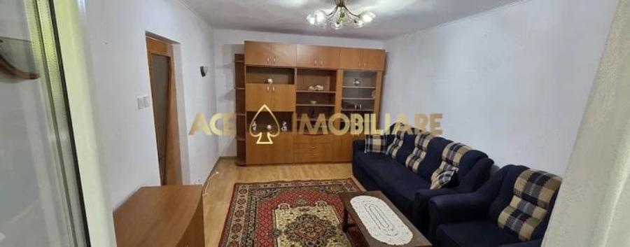 Apartament cu 2 camere decomandat, mobilat în Titan