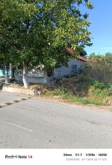 Casă cu 4 camere cu Teren 90 Mp în Țețchea