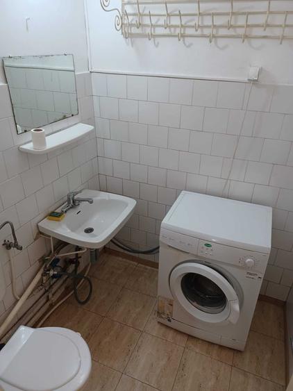 Apartament cu 3 camere decomandat în Semicentral