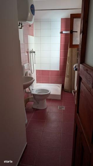 Casă cu 3 camere cu Teren 30 Mp în Central