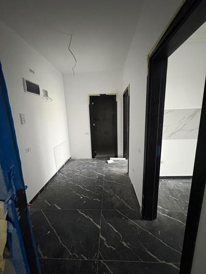 Apartament cu 2 camere decomandat în Theodor Pallady