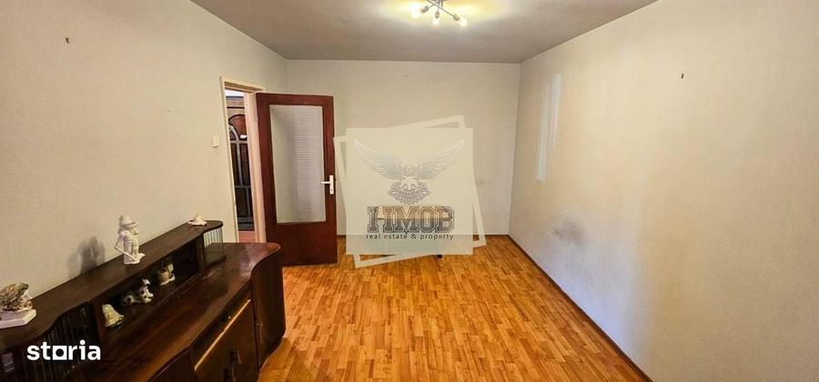 Apartament cu 2 camere decomandat în Mihai Viteazul