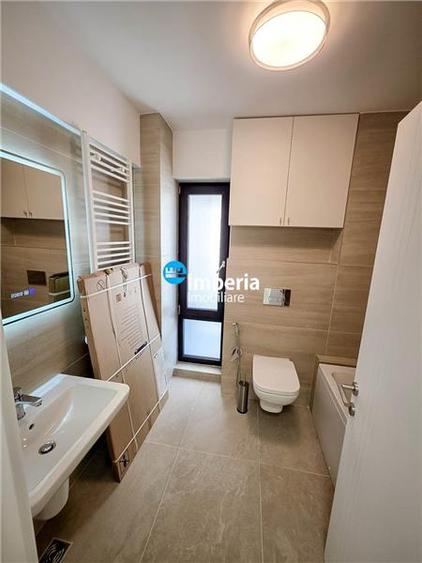 Apartament cu 3 camere decomandat, mobilat în Copou