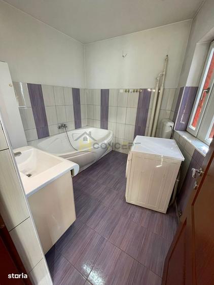 Apartament cu 3 camere decomandat în Dorobanți