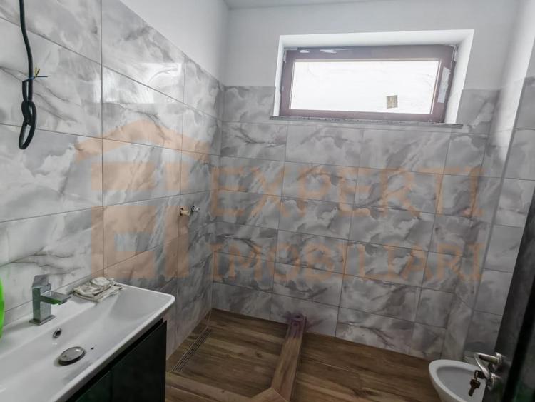Spațiu comercial, de 360 mp, în Central
