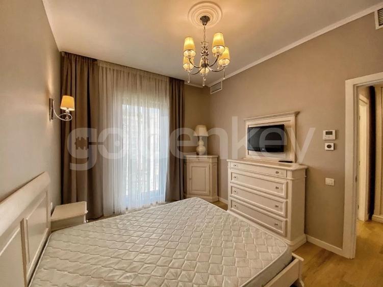 Apartament cu 3 camere semidecomandat, mobilat în Herăstrău