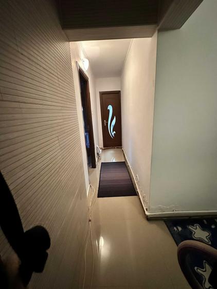 Apartament cu 2 camere decomandat în Nicolina