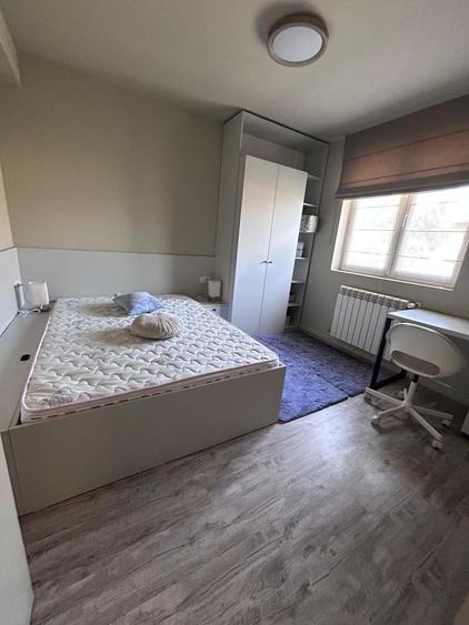 Casă individuală cu 4 camere cu Canalizare în Nord