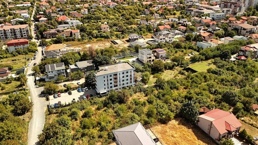 Teren Construcții intravilan de 1200 mp, în Drumul Taberei