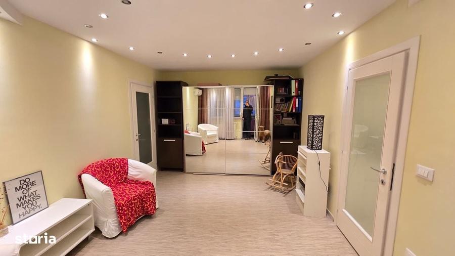 Apartament cu 3 camere în Ultracentral