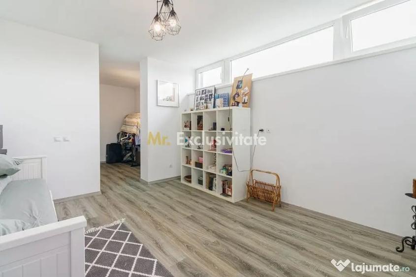 Casă cu 7 camere cu Teren 1537 Mp în Cornetu