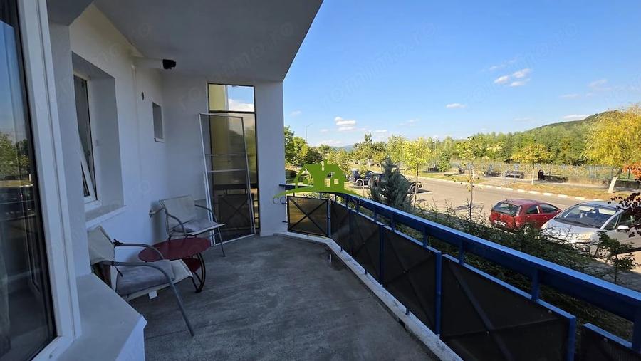 Garsonieră decomandată în Căzănești (Râmnicu Vâlcea)