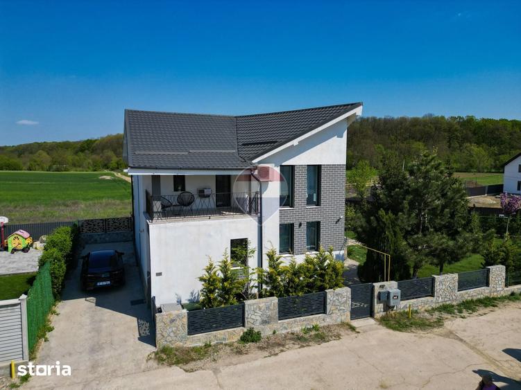 Casă cu 5 camere cu Teren 535 Mp în Snagov